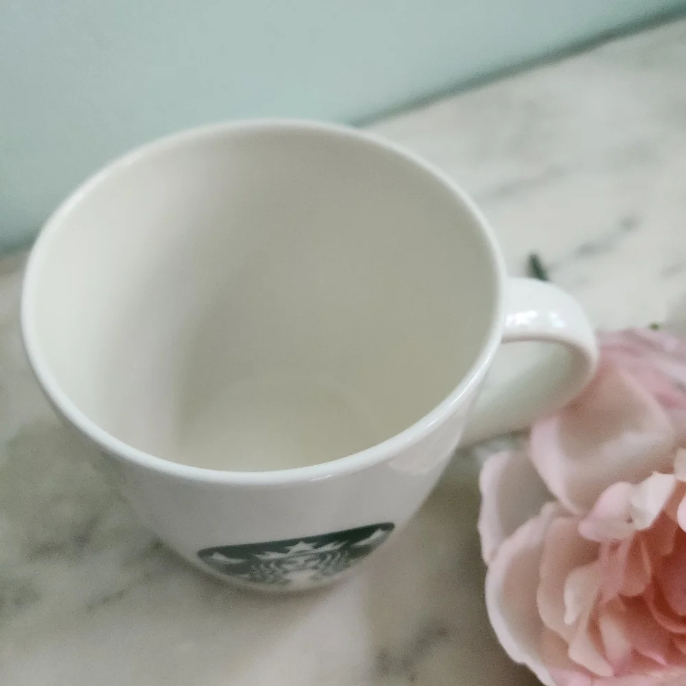 Starbucks Classic 12oz Coffee Mug White Ceramic Green‎ Mermaid